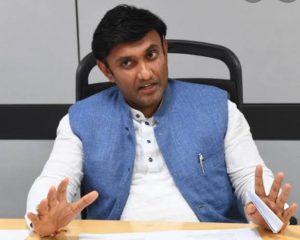 Chitradurga cm resignation bomb