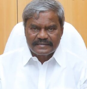 Chitradurga take  chandrappa to mental heath doctor  