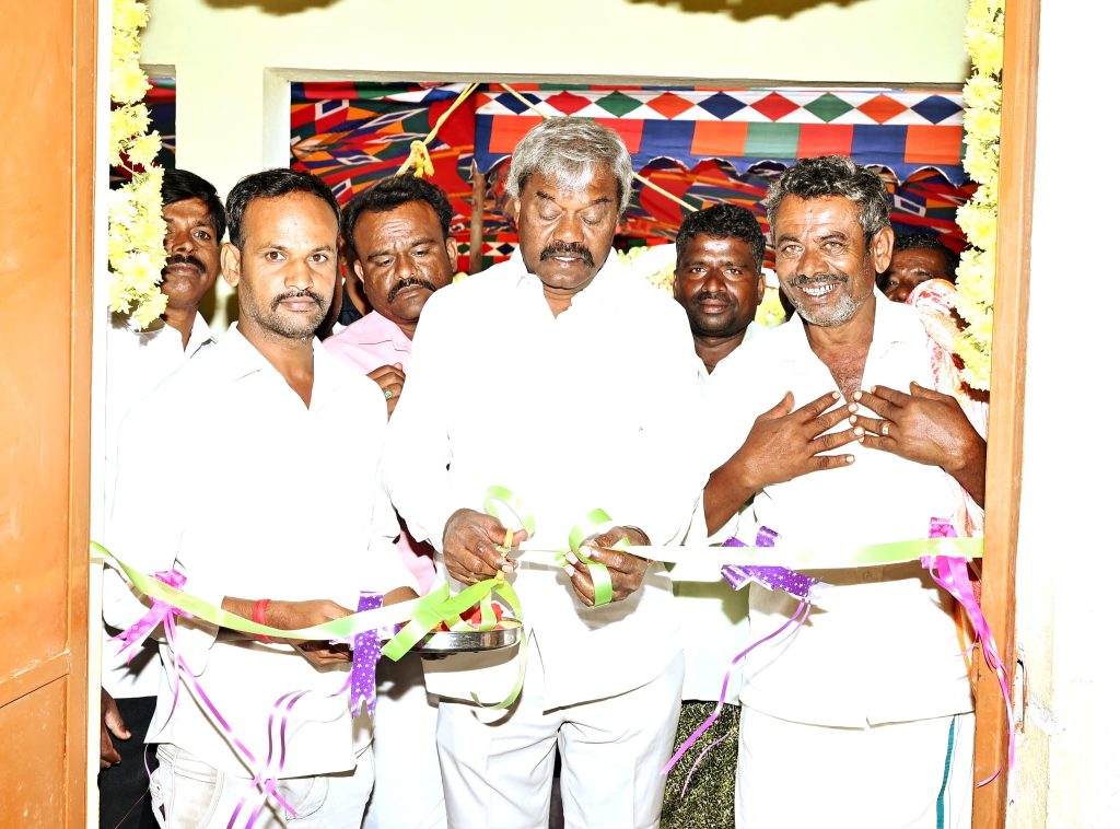 ರೈತರ ತೋಟಗಳು ಒಣಗಬಾರದೆಂದು ಕೆರೆಗಳನ್ನು ಕಟ್ಟಿಸಿದ್ದೇನೆ: ಶಾಸಕ ಎಂ. ಚಂದ್ರಪ್ಪ